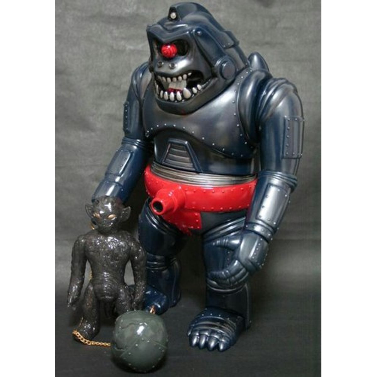 Mecha Gorilla-Ju 2 - Red eye