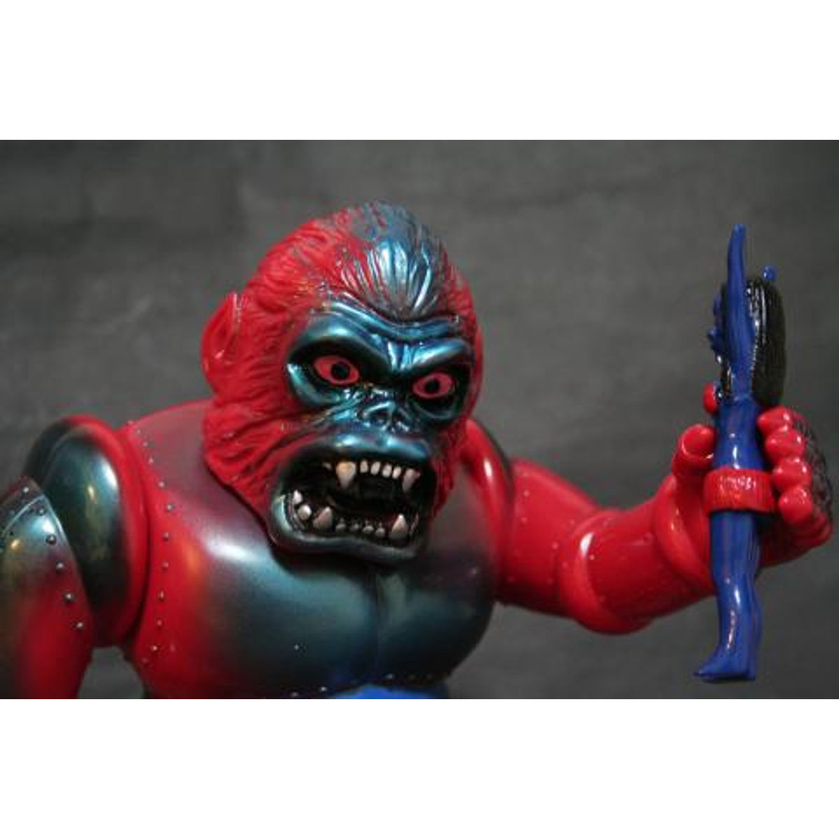 Cyborg Gorilla-ju - Red