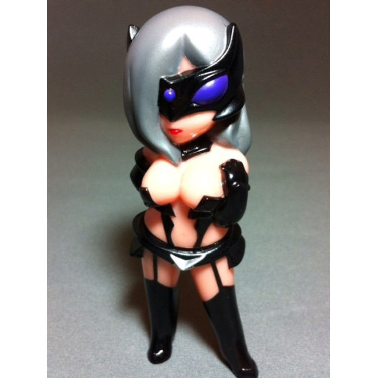 Lady Darkness MASK version (Japan Exclusive) by Mark Nagata