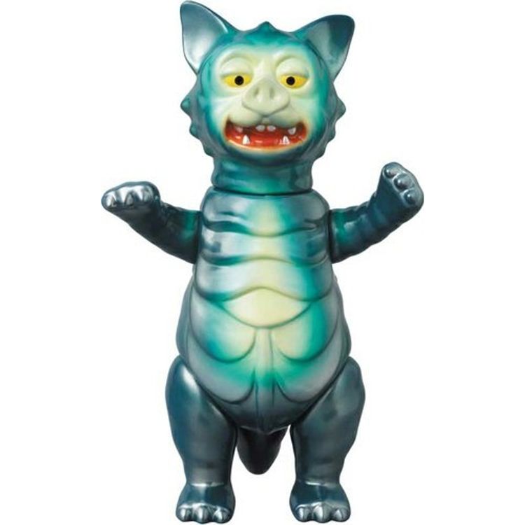 Vampire Kaiju Chupara - Green by Woo-Joe
