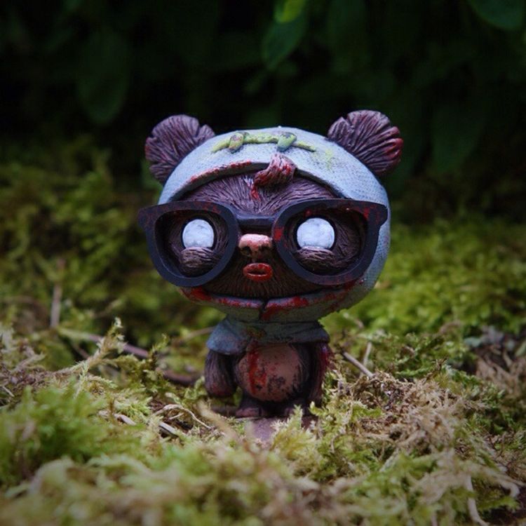 Zombie Geekwok by UME Toys (Richard Page)