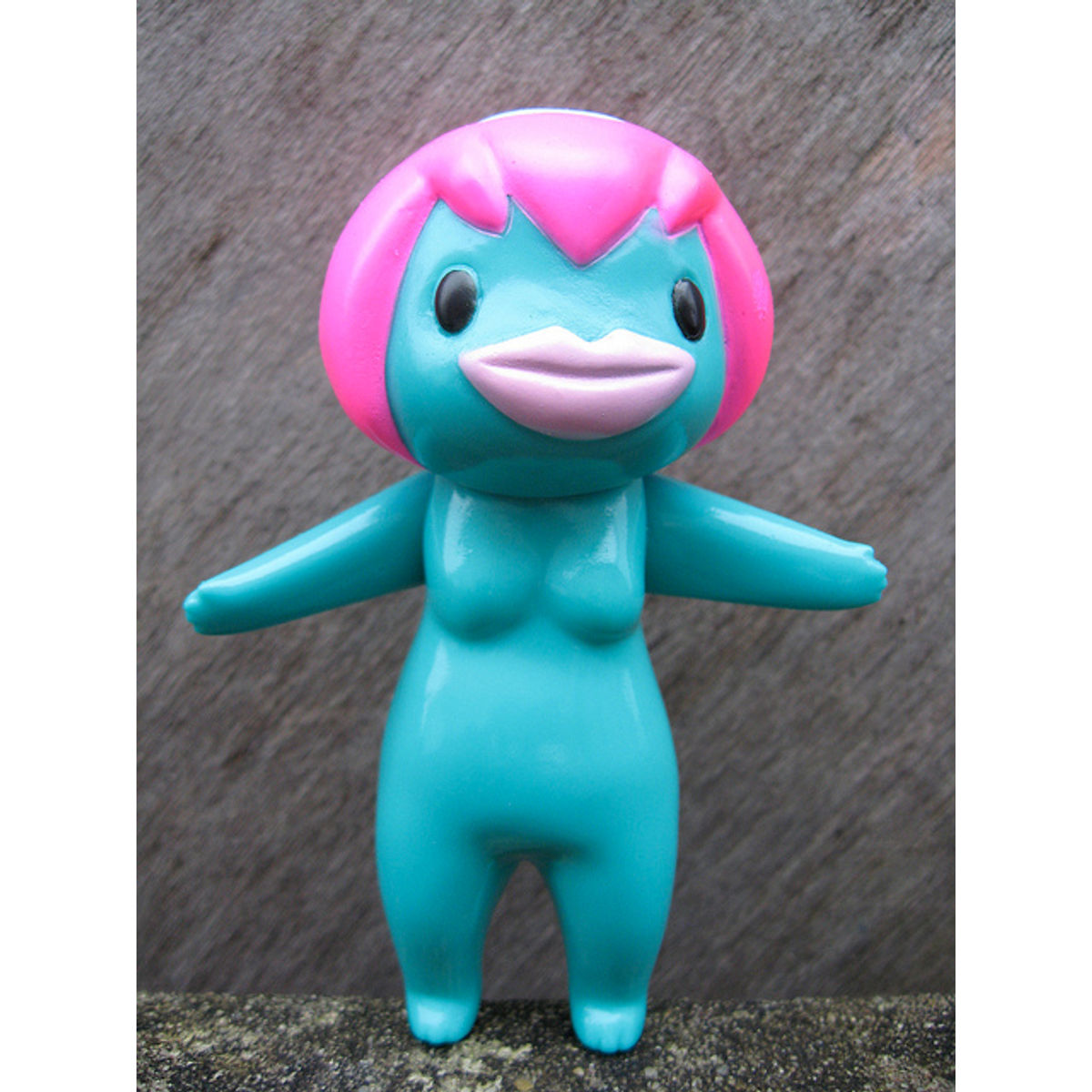 Suiko - Blue/pink hair