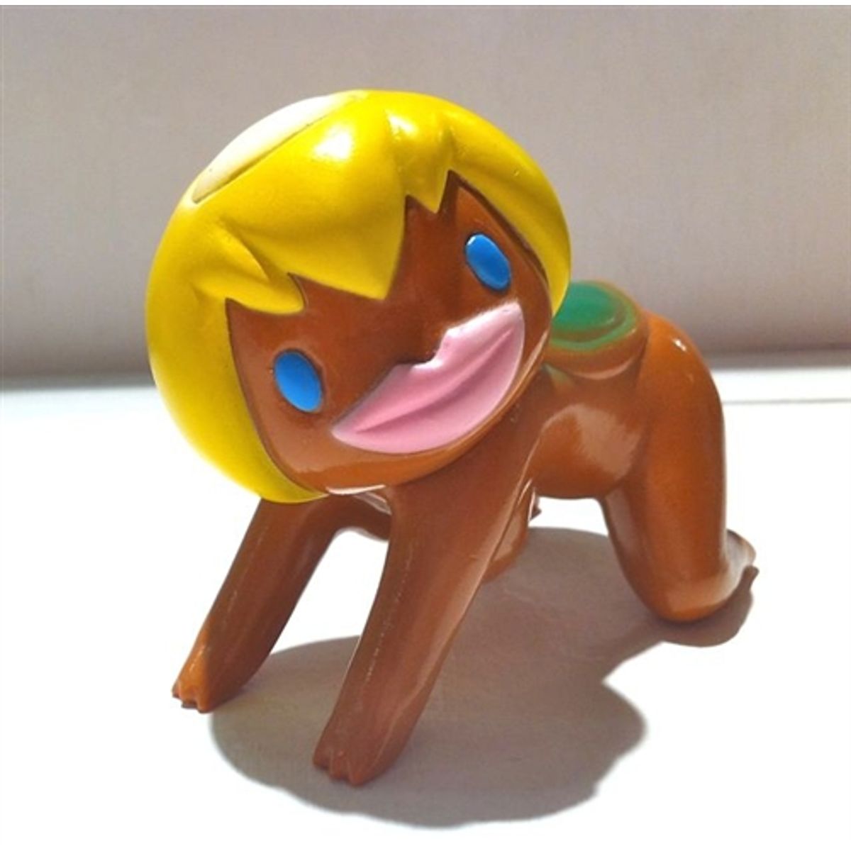 Suiko Kappa Girls - Crawling (Brown with Yellow hair)