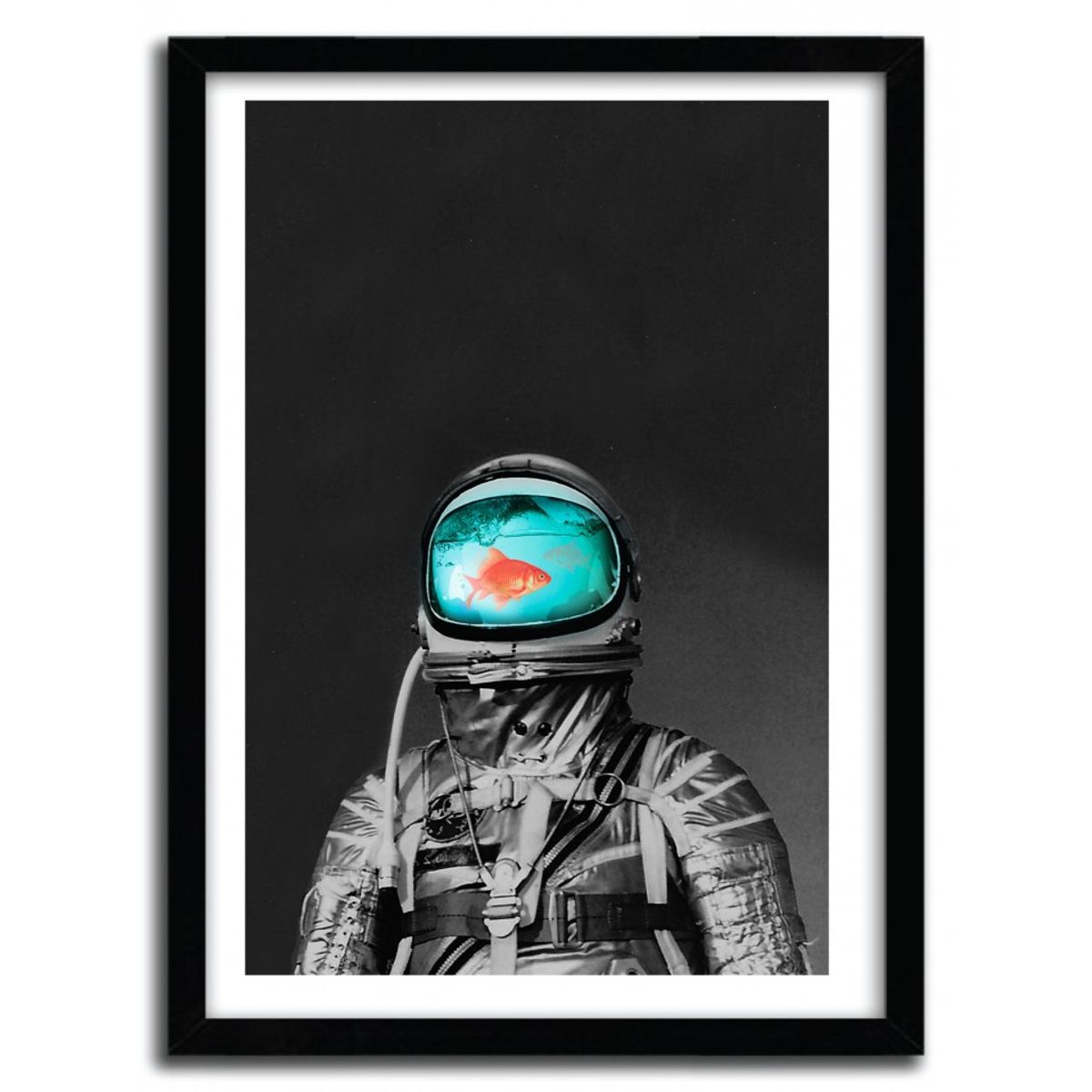 UNDERWATER ASTRONAUT