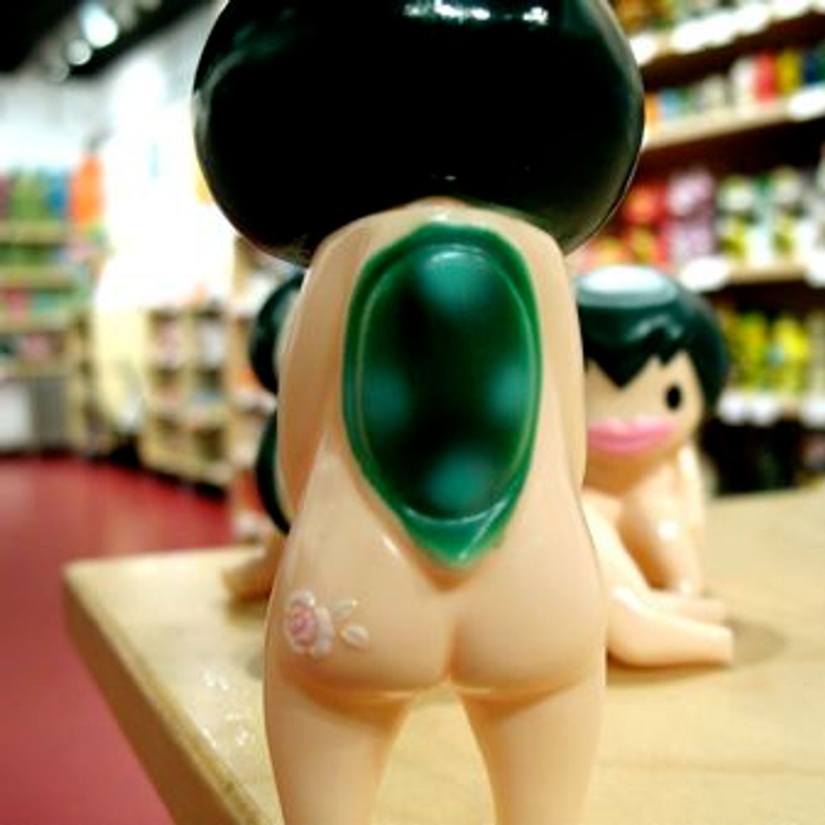 Suiko - Flesh/Green Hair