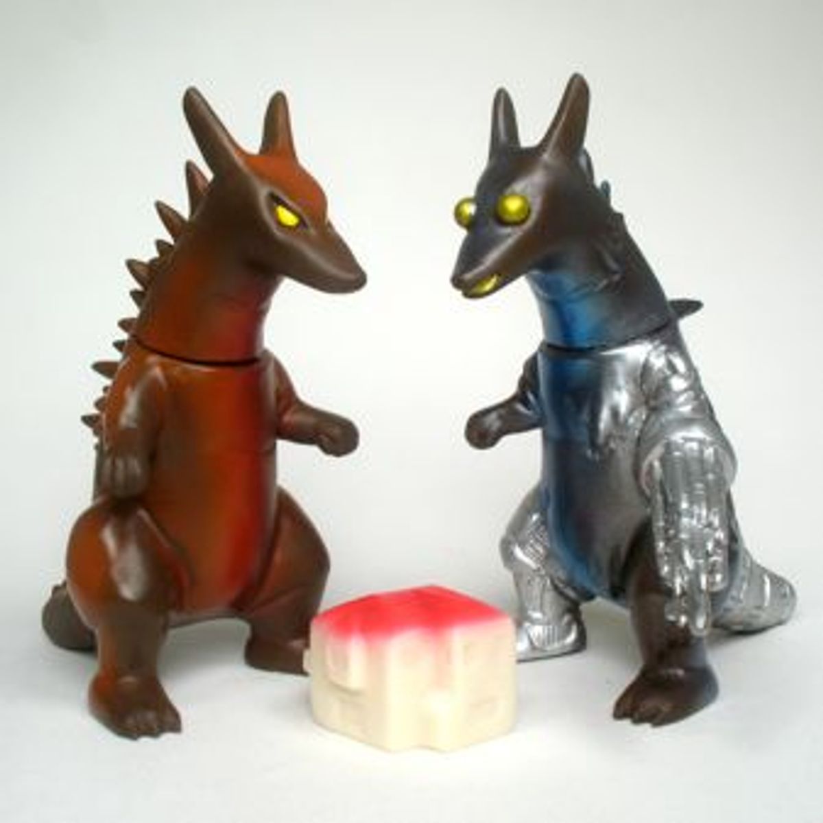 Sunguts Vs. Mekagarusha Garuru Set