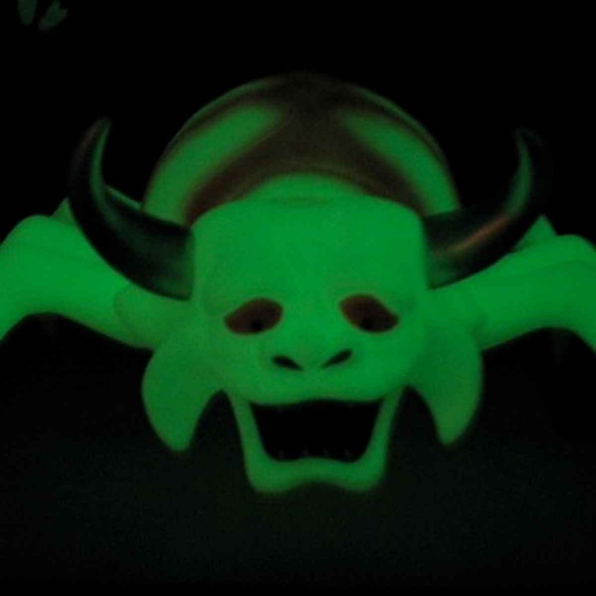 Gyuki - Glow in the Dark