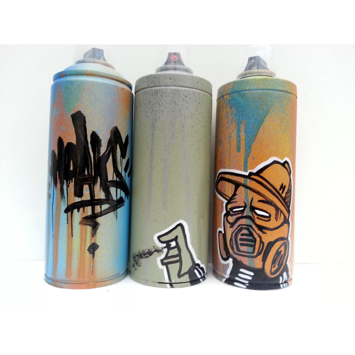 GRAFFITI CUSTOM SPRAY CAN SET MASKEDMAN