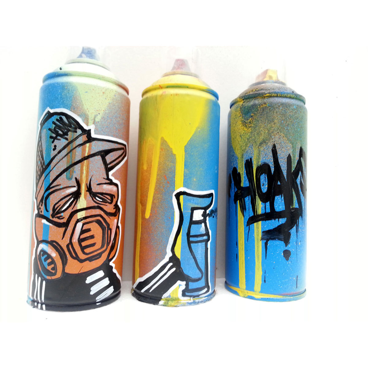 MASKEDMAN RECYCLED GRAFFITI CAN SET DISPLAY