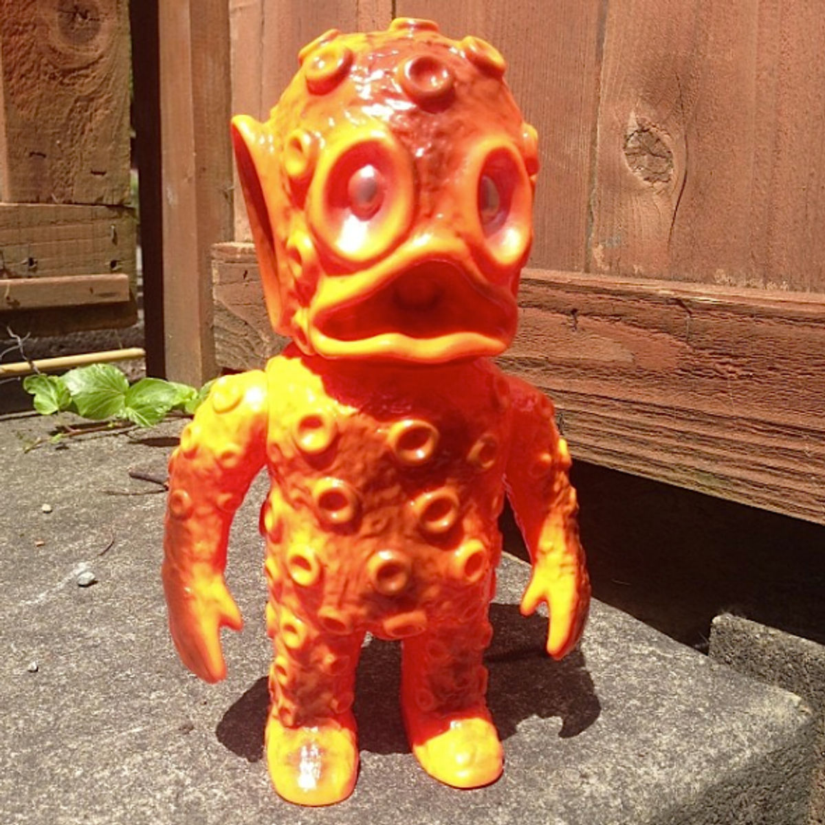 Crater Man - MM Toys Exclusive