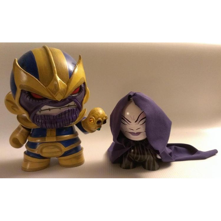 THANOS & MISTRESS DEATH by MBCustomtoys