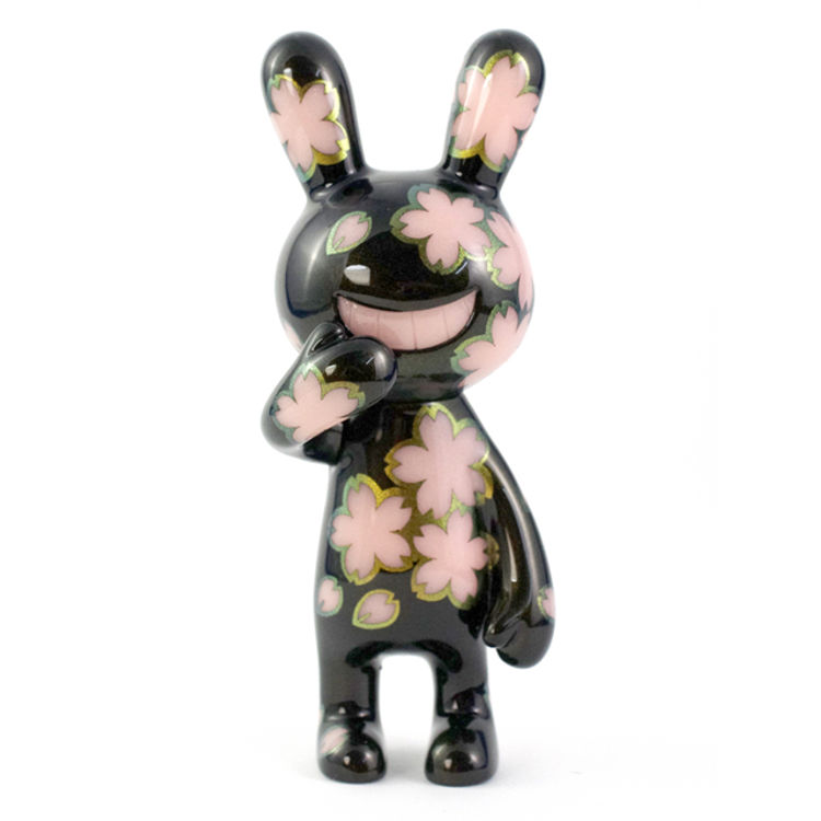 BLACK RABBiT Benisakura by Tadayuki Iwa (Black Rabbit)
