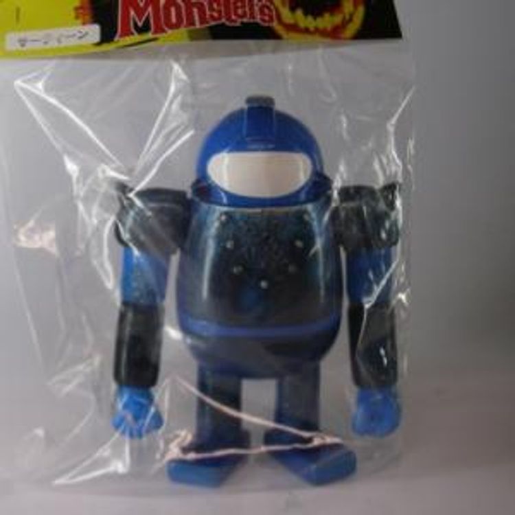 ROBOT 13 - Mike Sutfin HPS [MS13] by Rumble Monsters