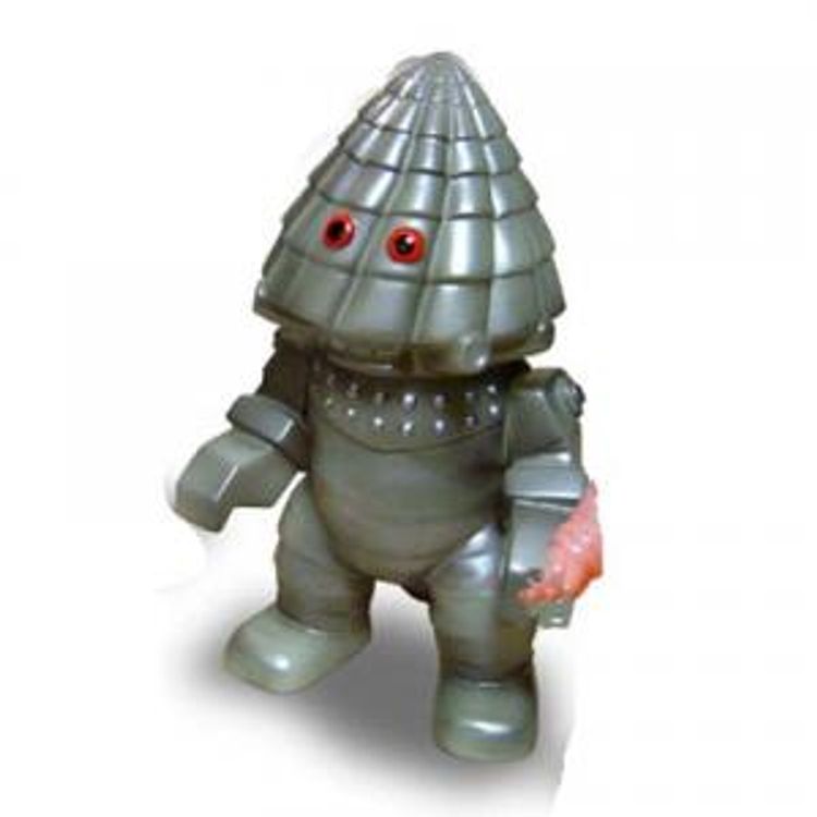 Zandra - Glow - RMS 2011 by Rumble Monsters