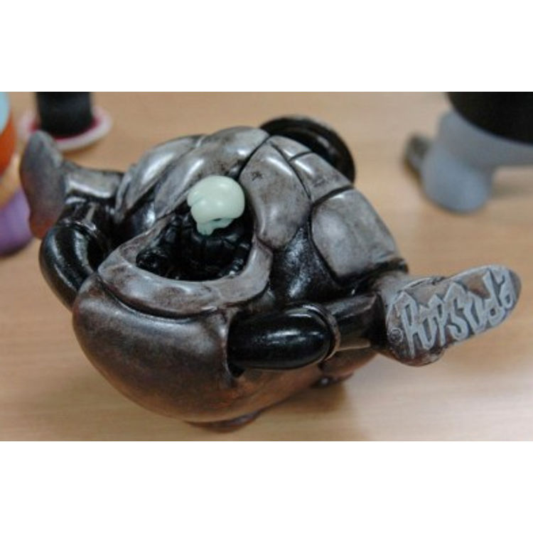 Mey Machine by Onell Design by Popsoda