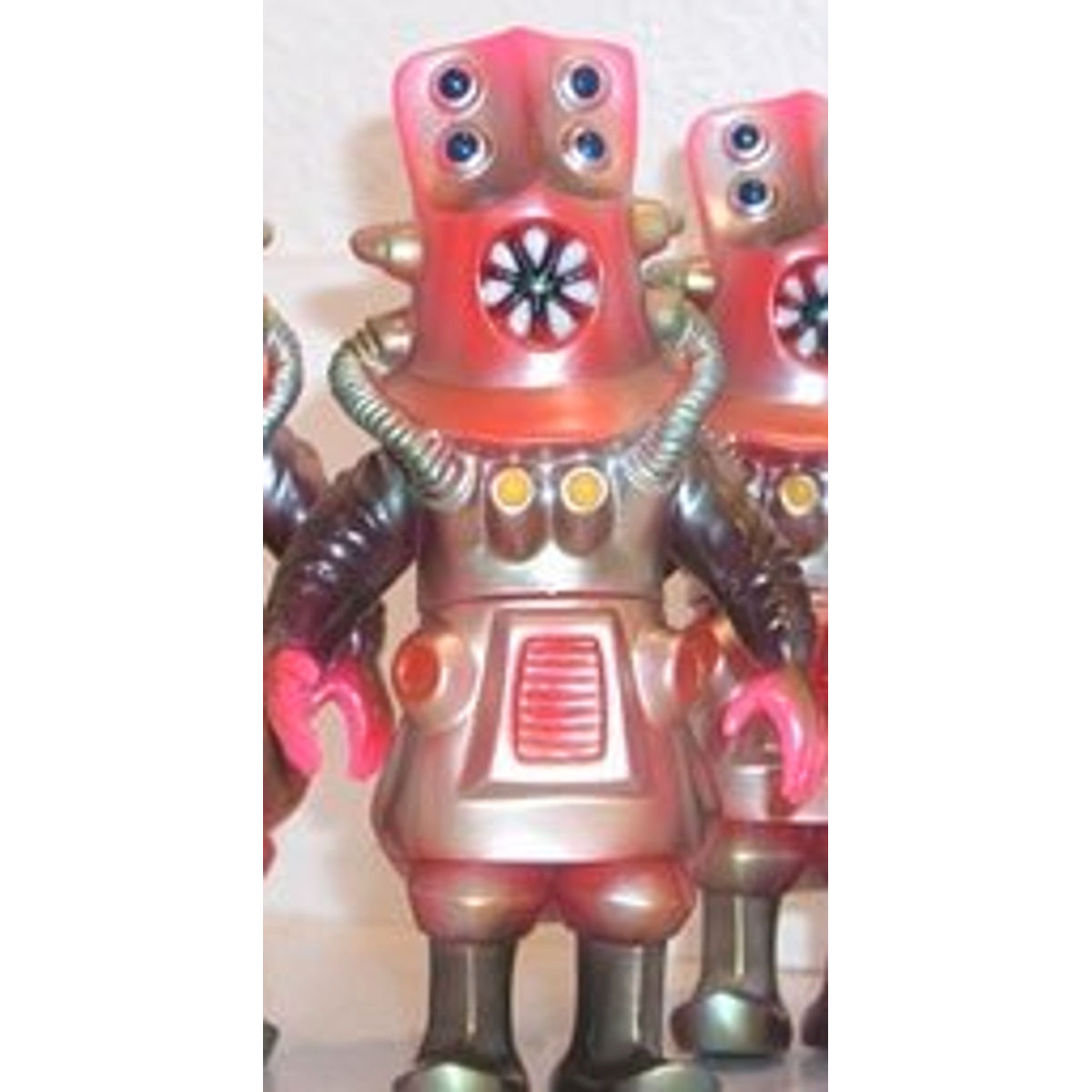 Mitsuryou Robot Bullgan - pink/purple