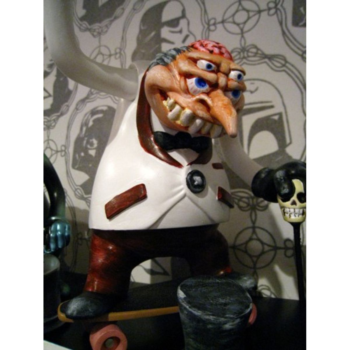 The fourth Baron Menime Custom