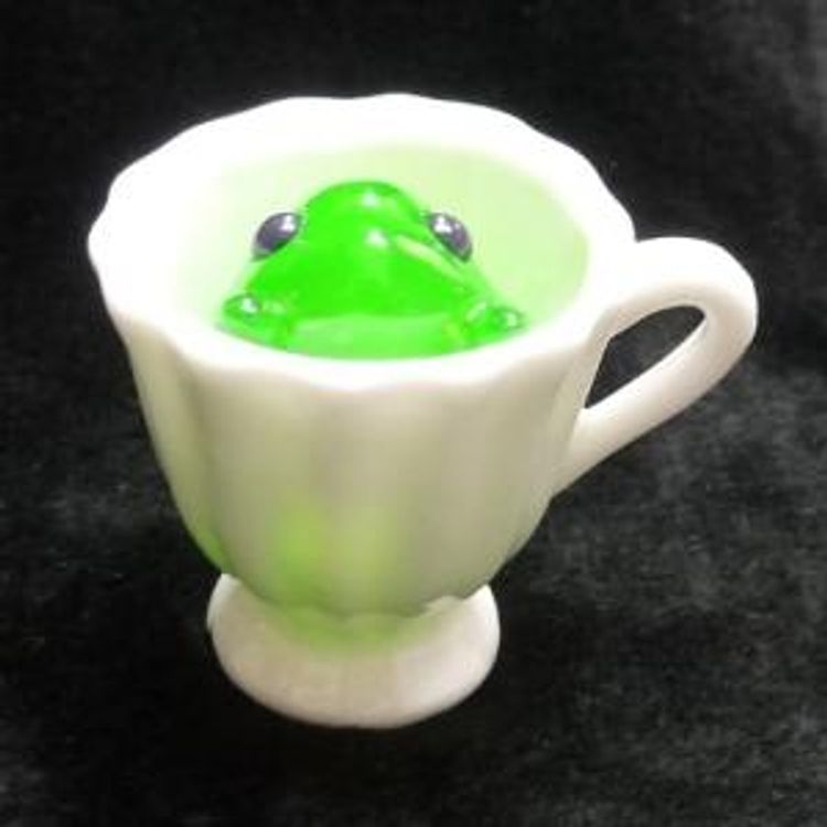 chan drinking monsters Missed - Clear Green by Monster Factory (Japan)
