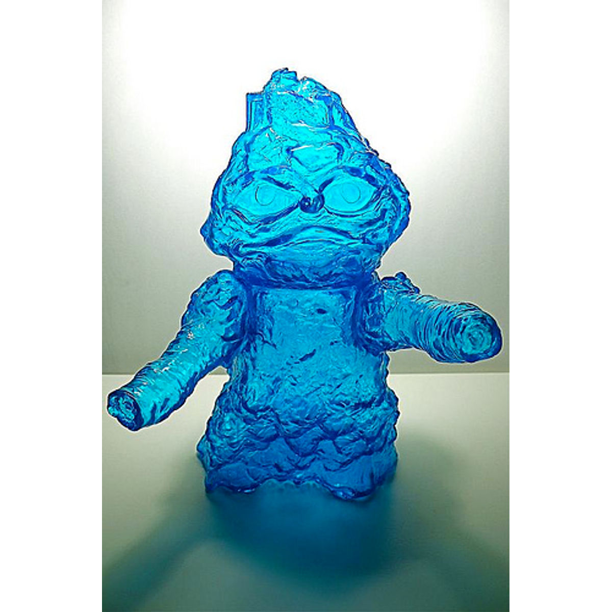 BEMON KOUGAI KAIJU - clear blue