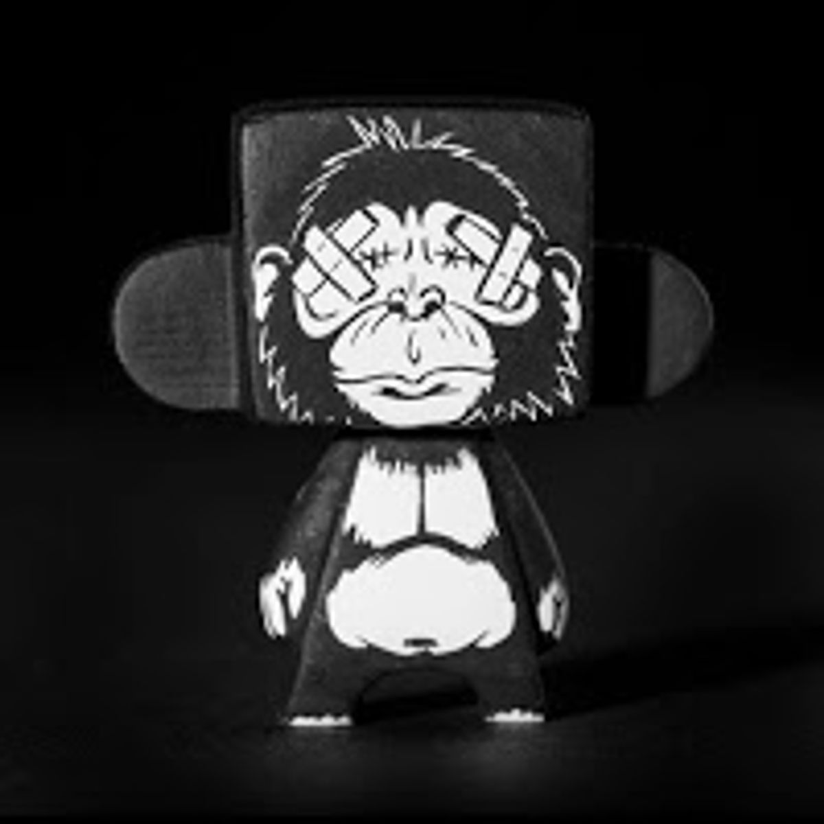 Three Wise Monkeys - chimp