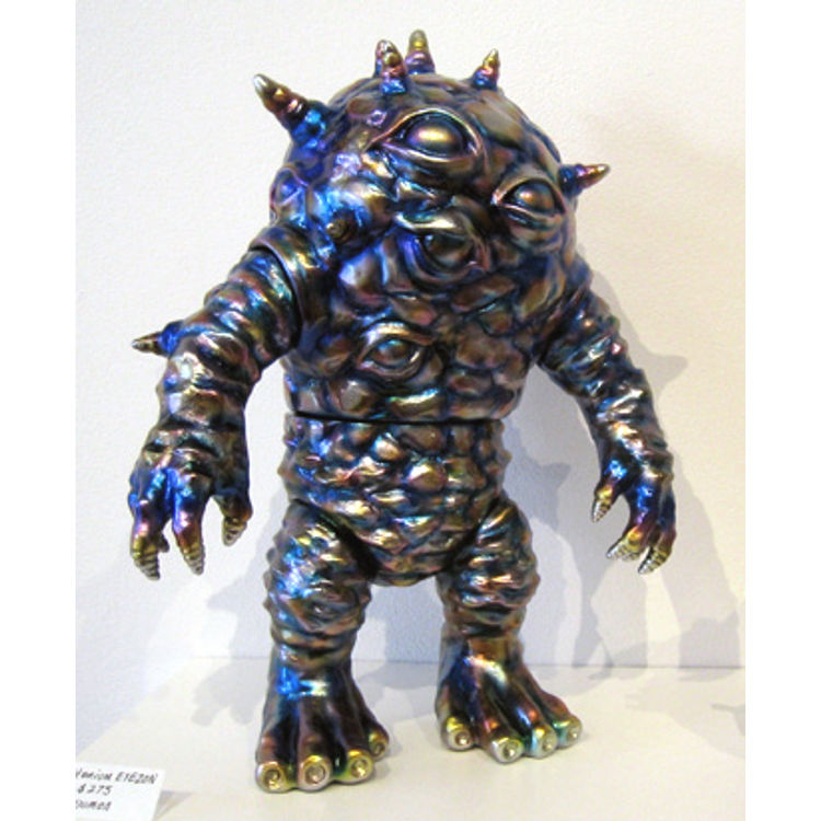 Titanium Eyezon by Guumon (Brian Mahony)