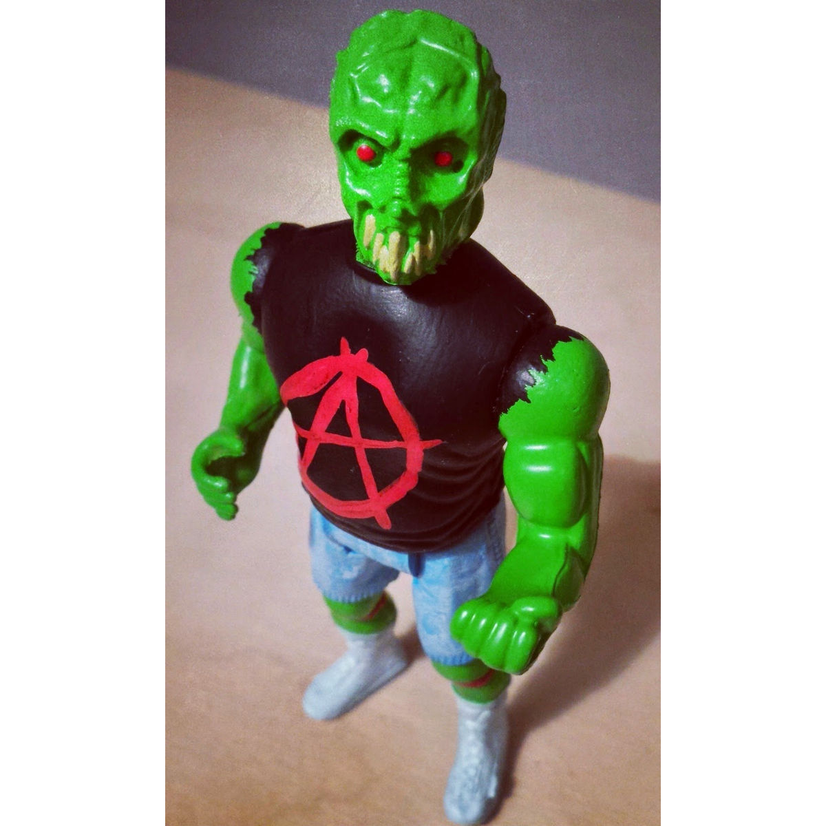 Space Edge Kids - Hoovegan (Anarchy shirt)