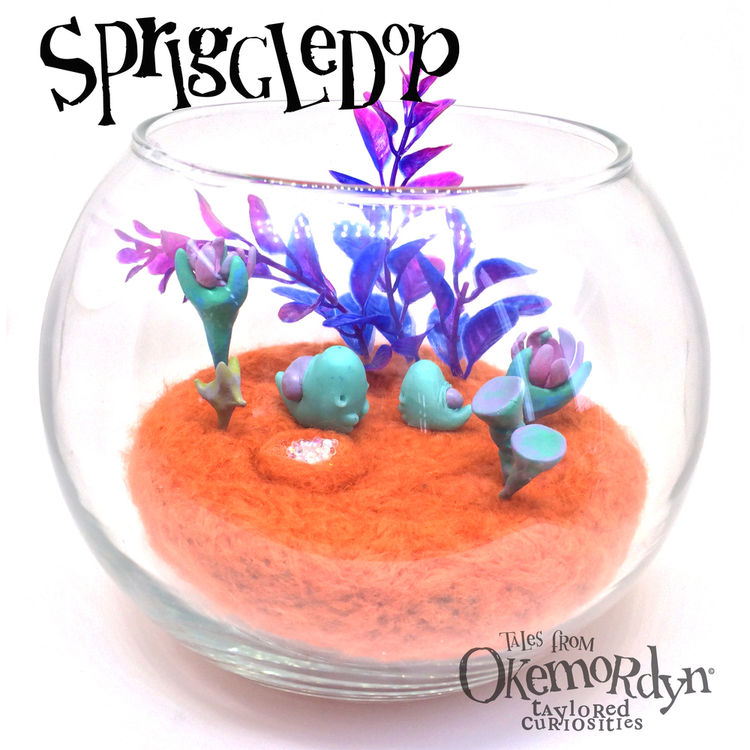 Spriggledop Terrarium Bright by Taylored Curiosities
