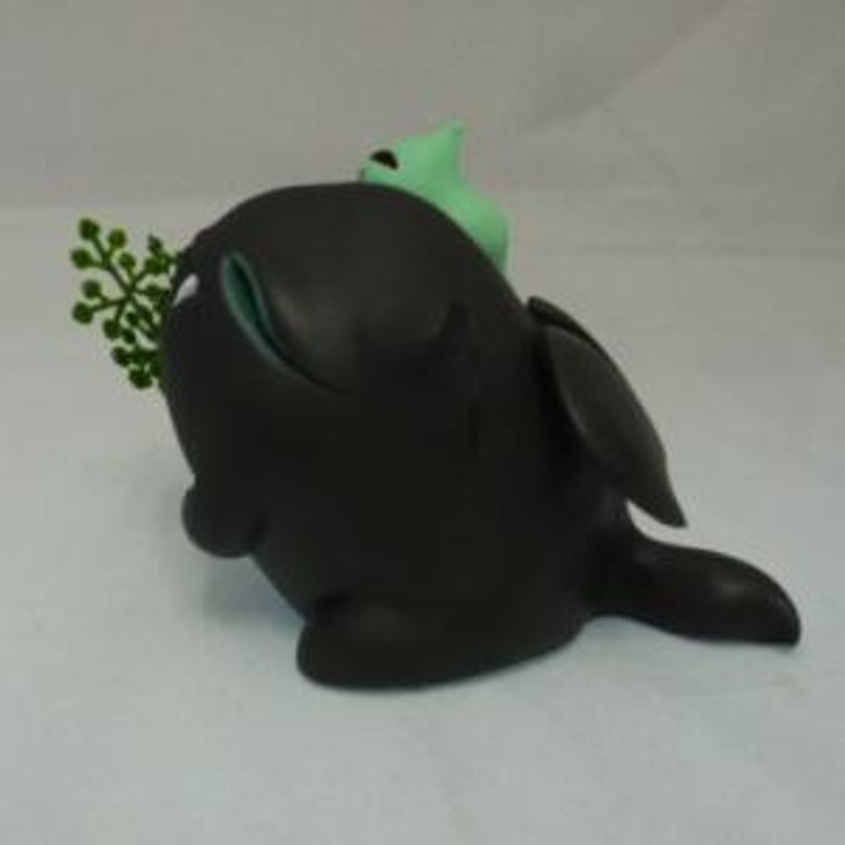 Maurice and small devil caterpillar - color light blue resin -