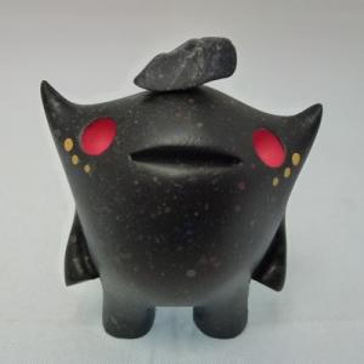 PND-UMA limited Purupupuru - red-eye × black stones -