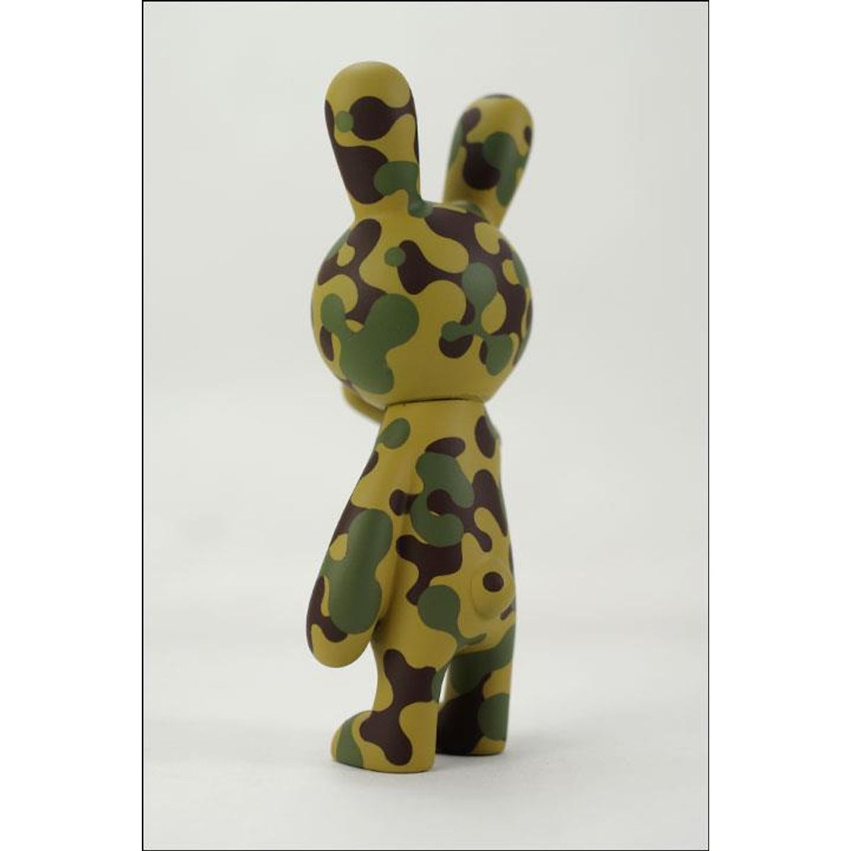 BLACK RABBIT - CAMOUFLAGE VER. - green