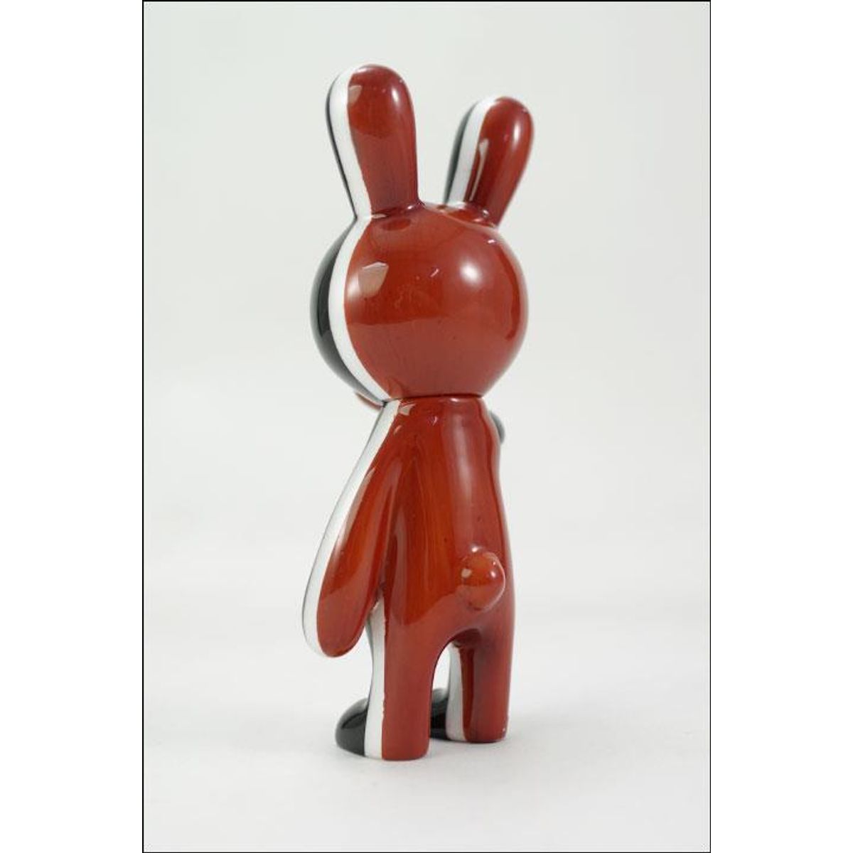 BLACK RABBiT - Black Wood Ver.
