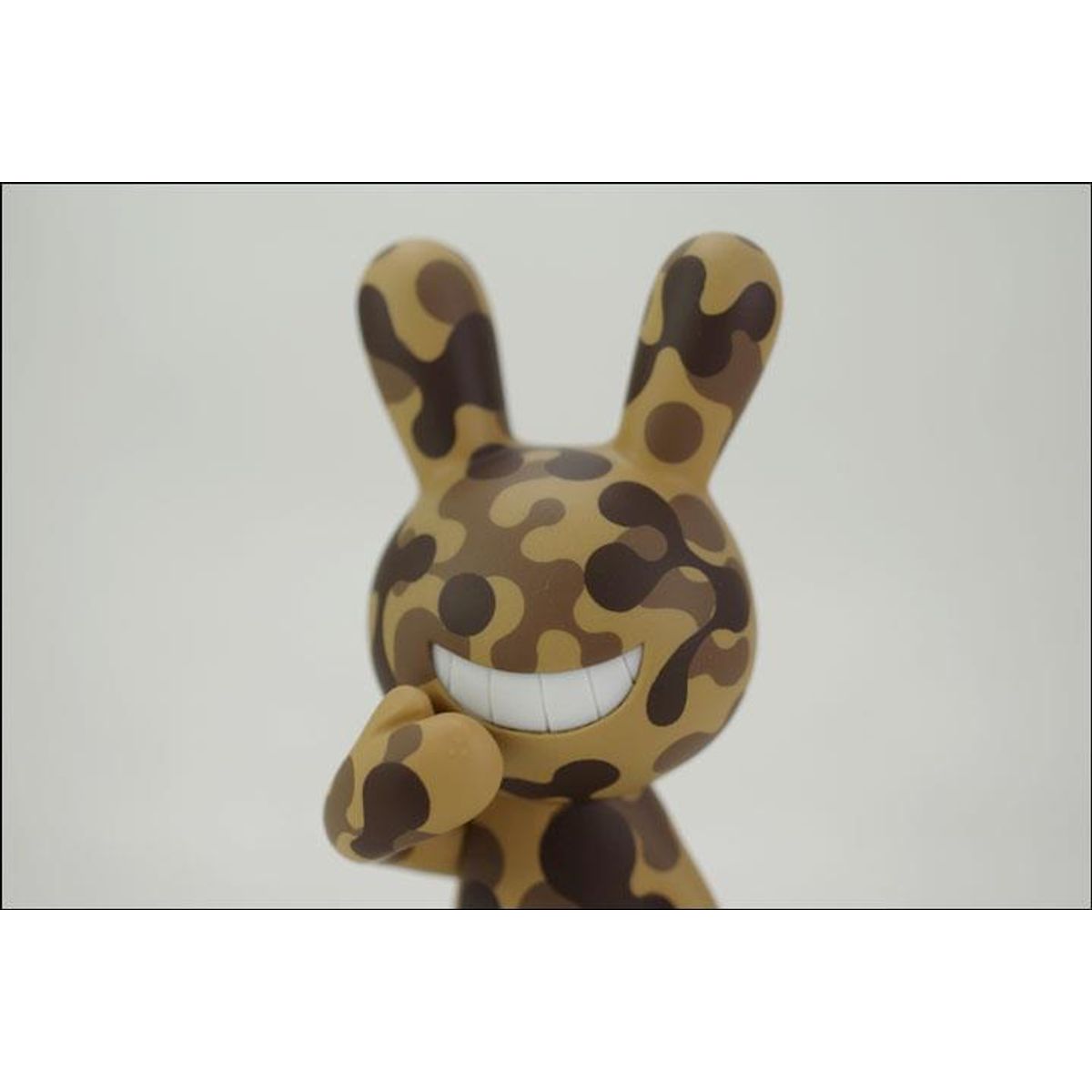 BLACK RABBIT - CAMOUFLAGE VER. - desert