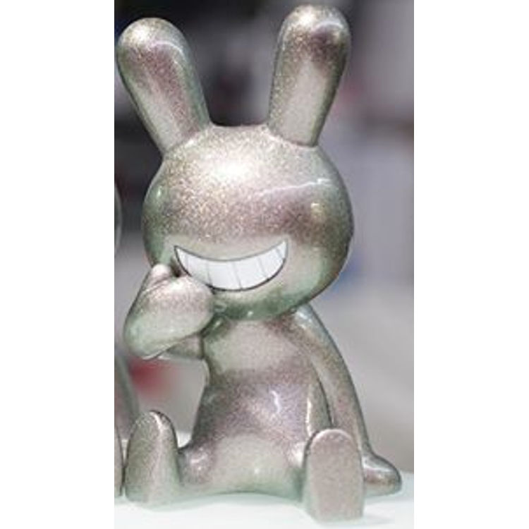 BLACK RABBiT Sitting - metallic silver/rainbow glitters by Tadayuki Iwa (Black Rabbit)