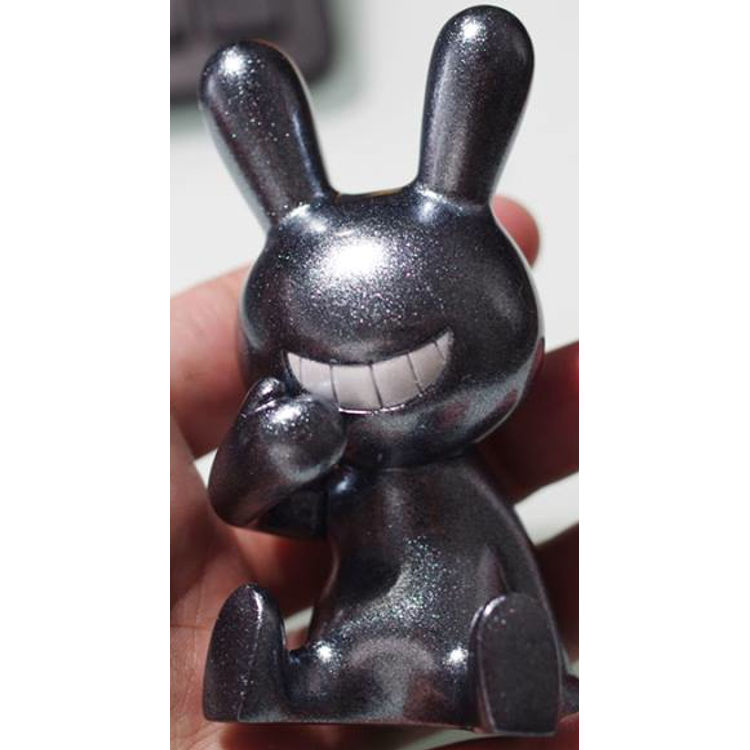 BLACK RABBIT SITTING - Gun Metal by Tadayuki Iwa (Black Rabbit)