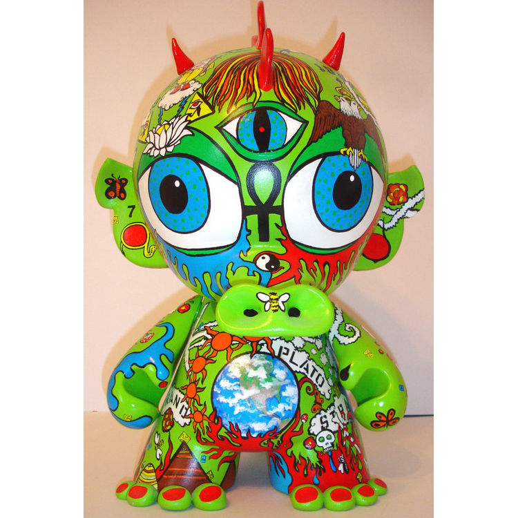Myth the Shape Shifting Dragon by Frootkake (Kelly Green H-Baum)