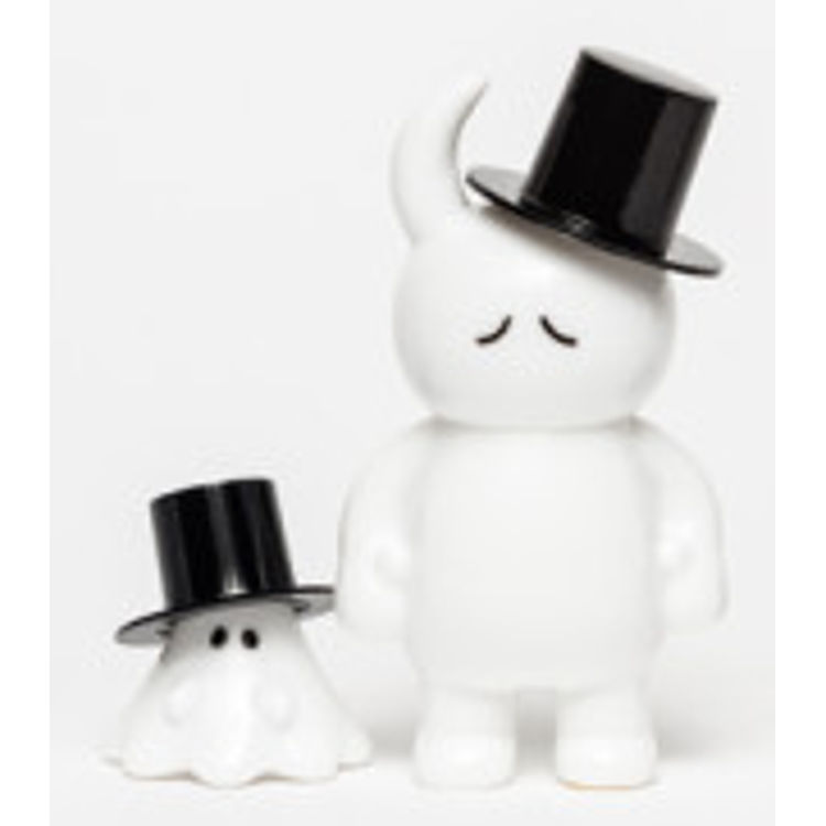 Mr. Uamou w/ Mr. Boo - white sad by Uamou (Ayako Takagi)