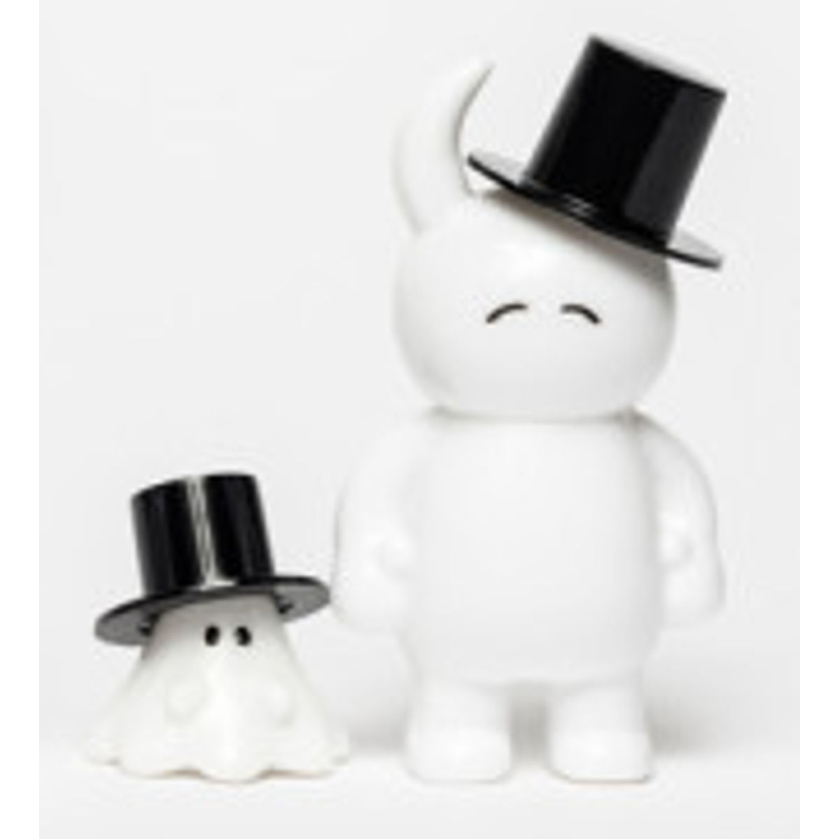 Mr. Uamou w/ Mr. Boo - white happy