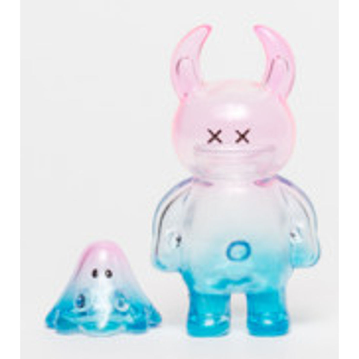 Uamou w/ Boo - clear pink blue dazed