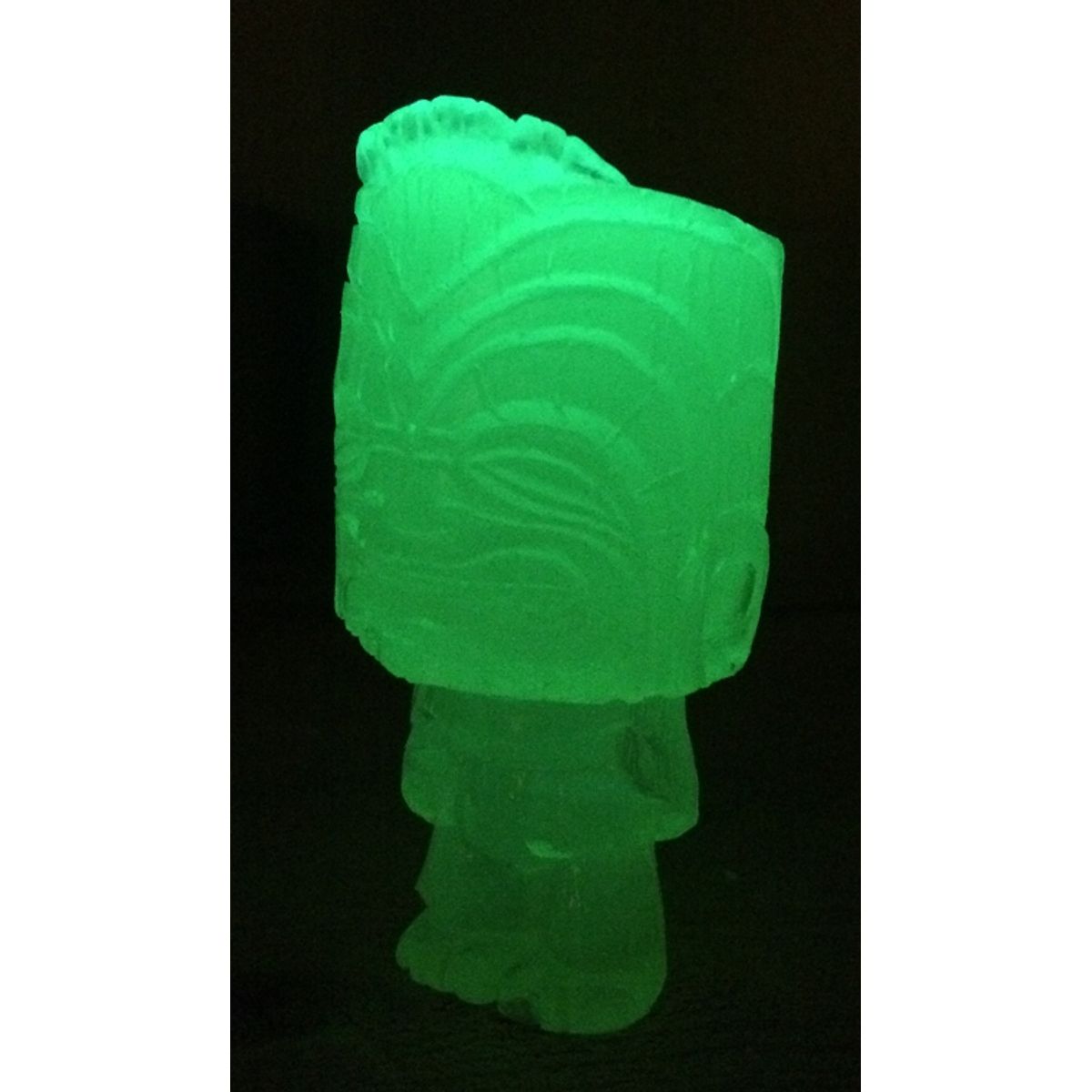 Tiki Statue - Glow in the dark