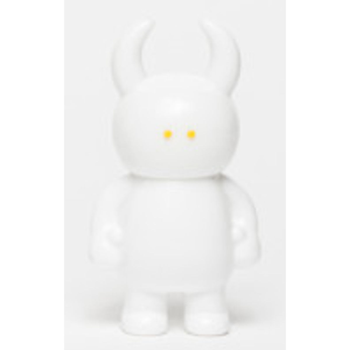 Uamou - white / yellow eyes