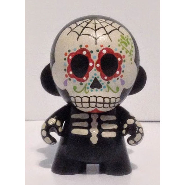 Day of the Dead micro Munny - black by Obscure (Matt Perez)