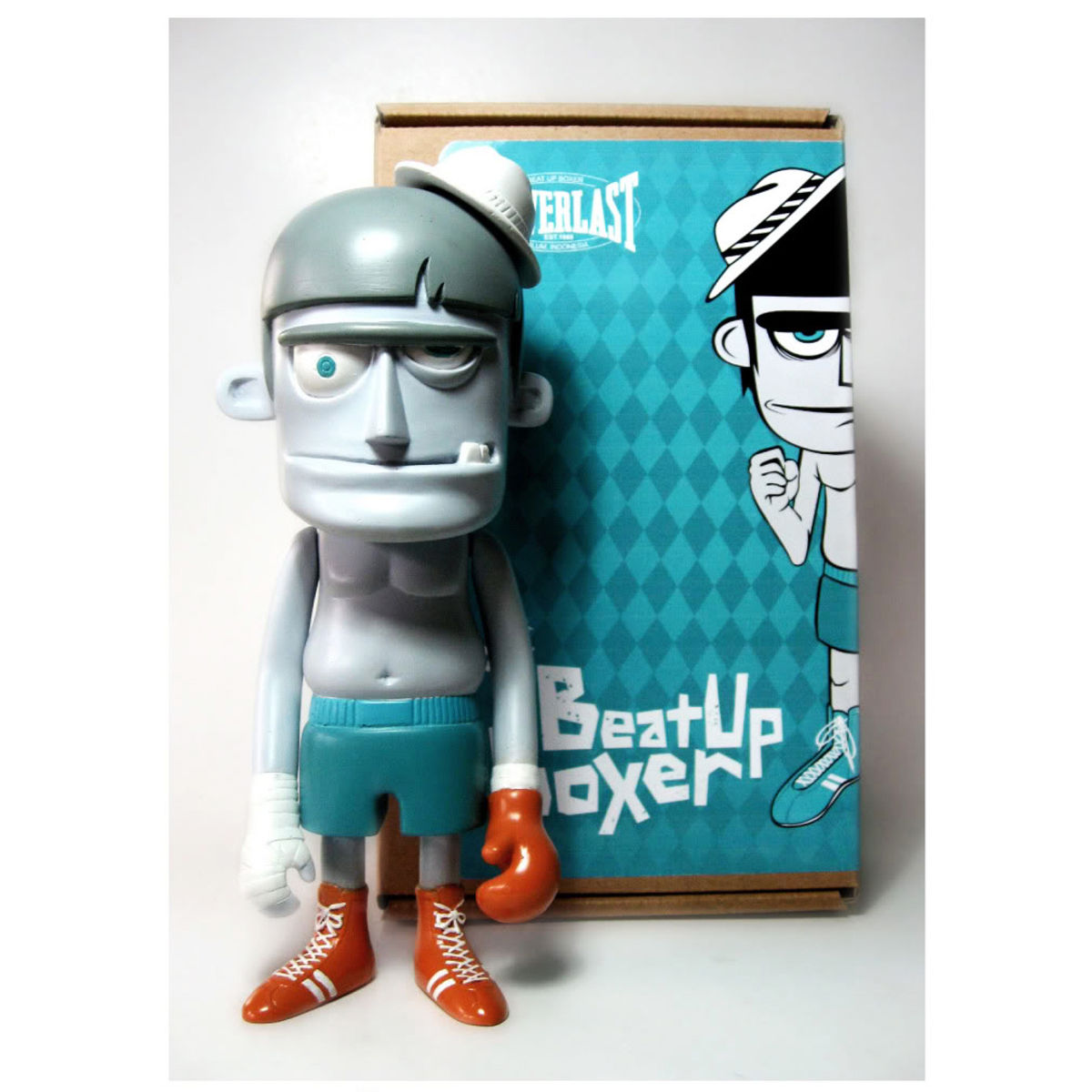 Beat Up Boxer - OG