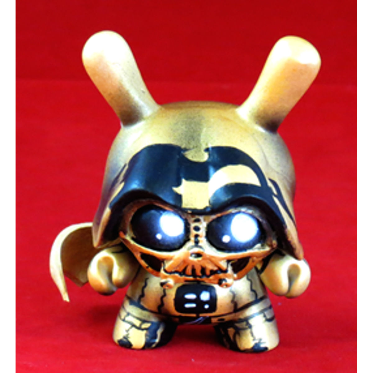 Bizarre Wars Light Vader Gold Variant
