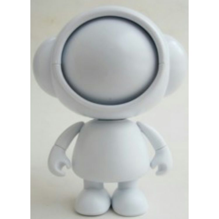 CE DIY White by Napat Phromphuruk