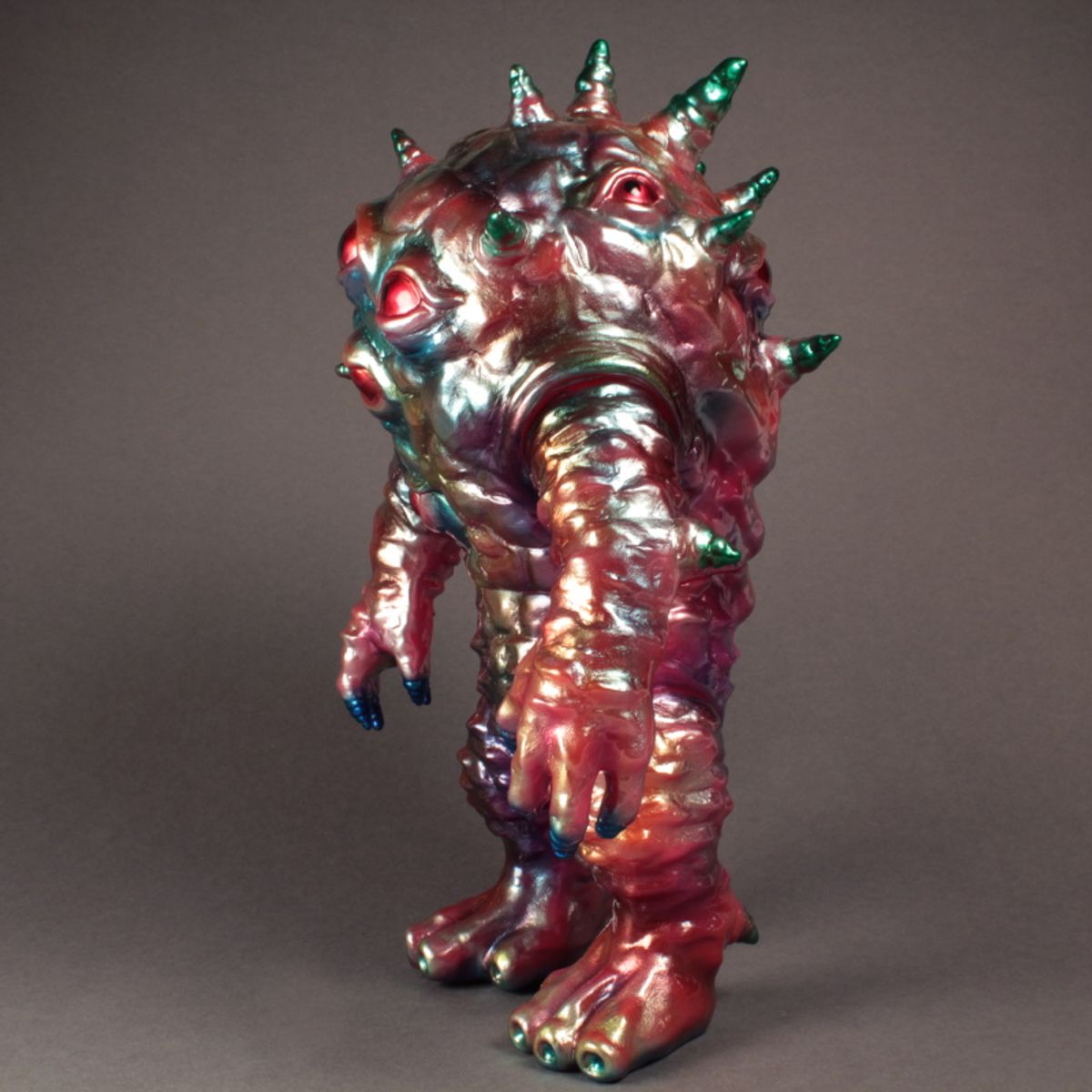 Kaiju Eyezon Metallic
