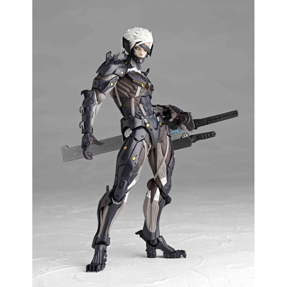 METAL GEAR RISING REVENGEANCE - Raiden