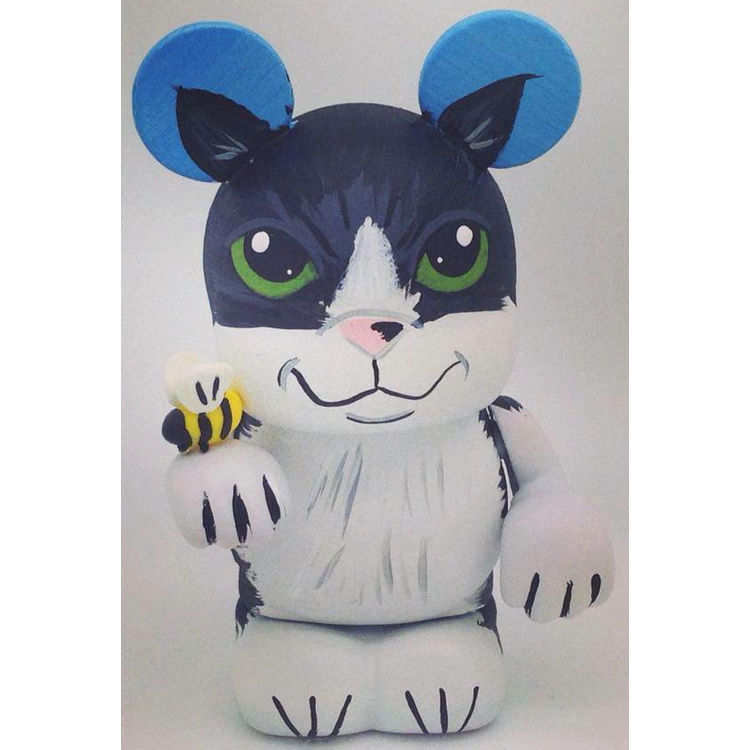 Kitty by Amber Gonzalez