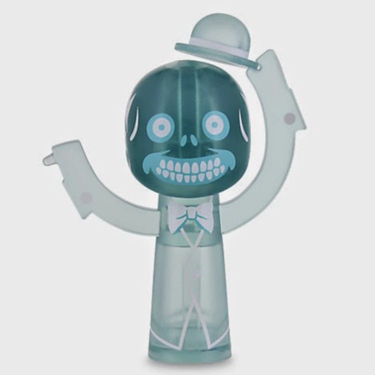 Park Starz 3 // Hitchhiking Ghost - Ezra 'clear' by Thomas Scott