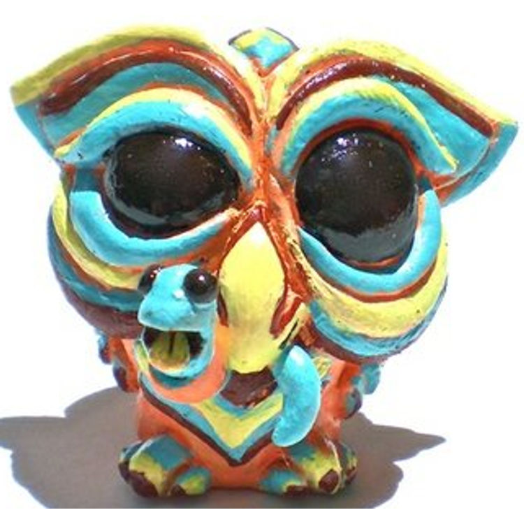 Bully Owl - Retro Cream by SeriouslySillyK (Kathleen Voigt)