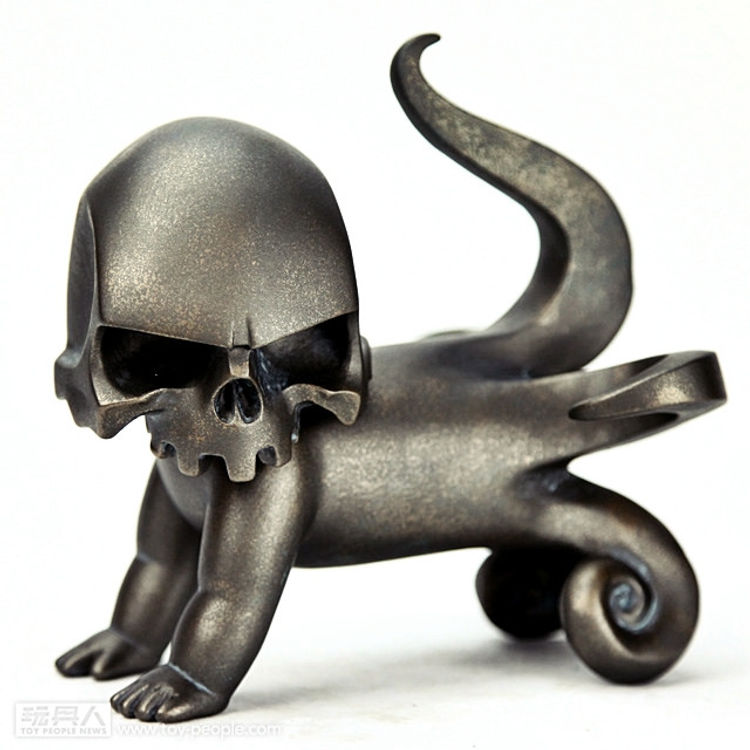 GIANT LARVA SKULL - Jet black bronze by Skullman (13Art)